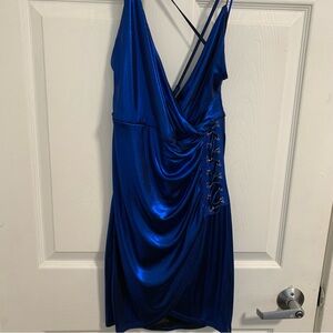 NWT-Metalic Guess Dress